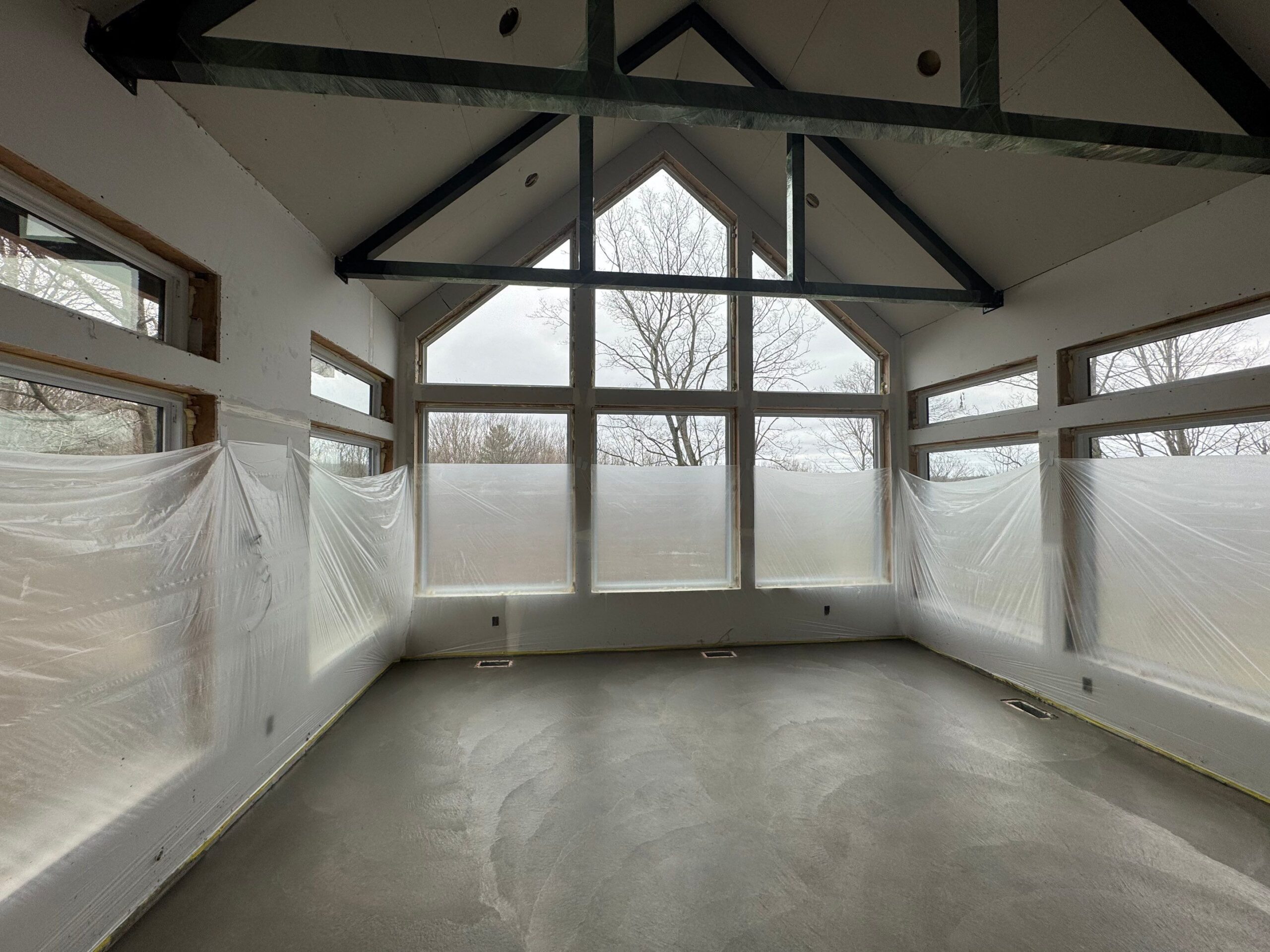 Read more about the article Top Signs Your West Michigan Home Is Ready for a Remodel